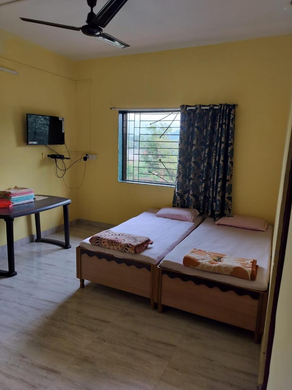 Gulmohar Cottages - Home Stay In Алибаг Екстериор снимка